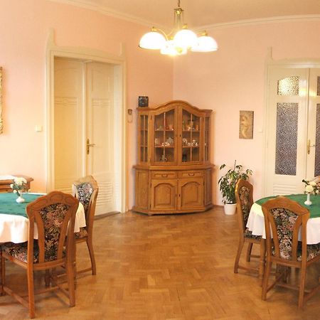 Pension Habermannova Vila Bludov  Bagian luar foto
