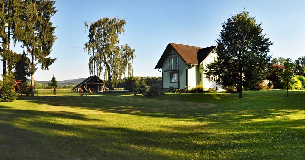Pension Habermannova Vila Bludov  Bagian luar foto