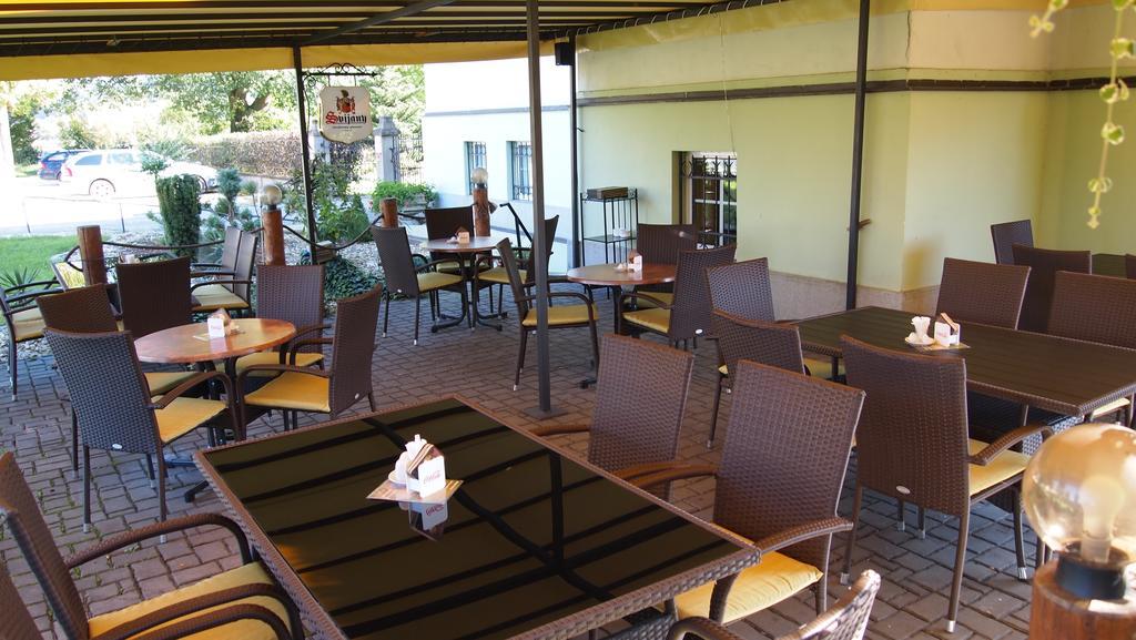 Pension Habermannova Vila Bludov  Bagian luar foto