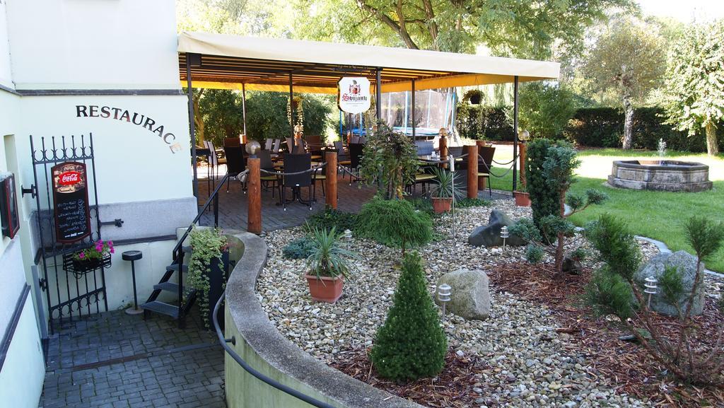 Pension Habermannova Vila Bludov  Bagian luar foto