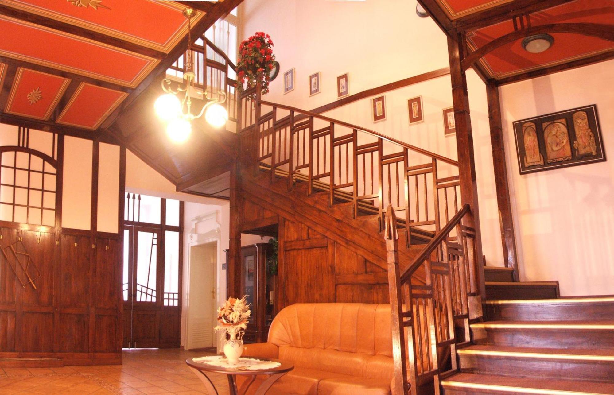 Pension Habermannova Vila Bludov  Bagian luar foto